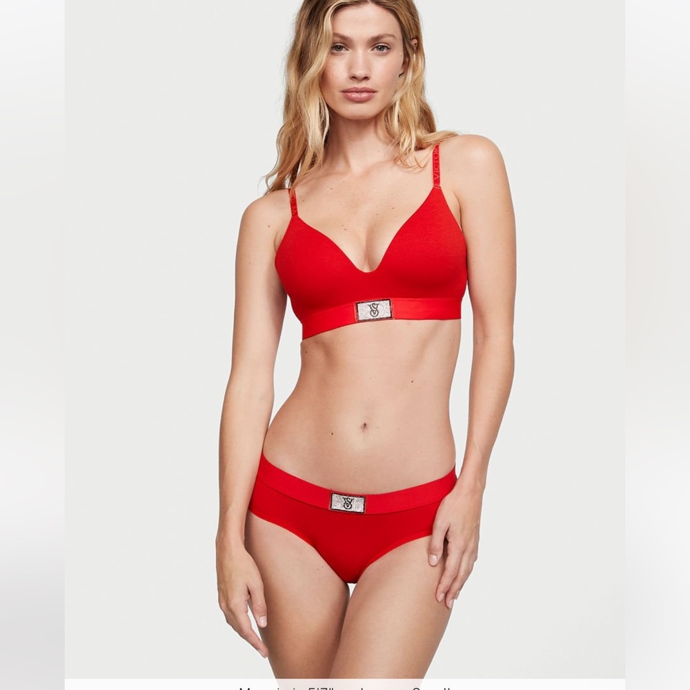 Victoria’s Secret Shine Patch Cotton Panty Red Medium